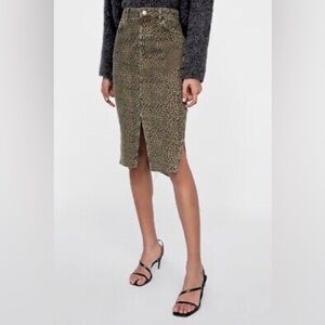 Zara Leopard Midi Skirt